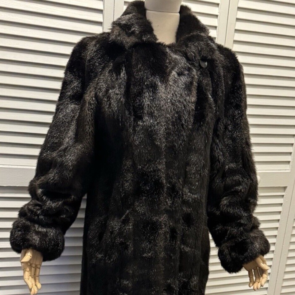 LKNW Gallery Mink Faux Fur Long Coat Flawless Beautiful Dark Browns Size S